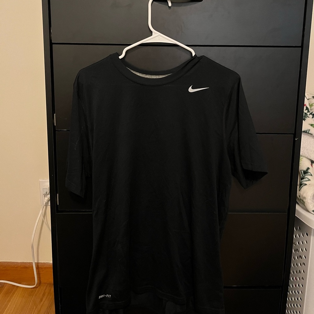 Nike dry fit t shirt